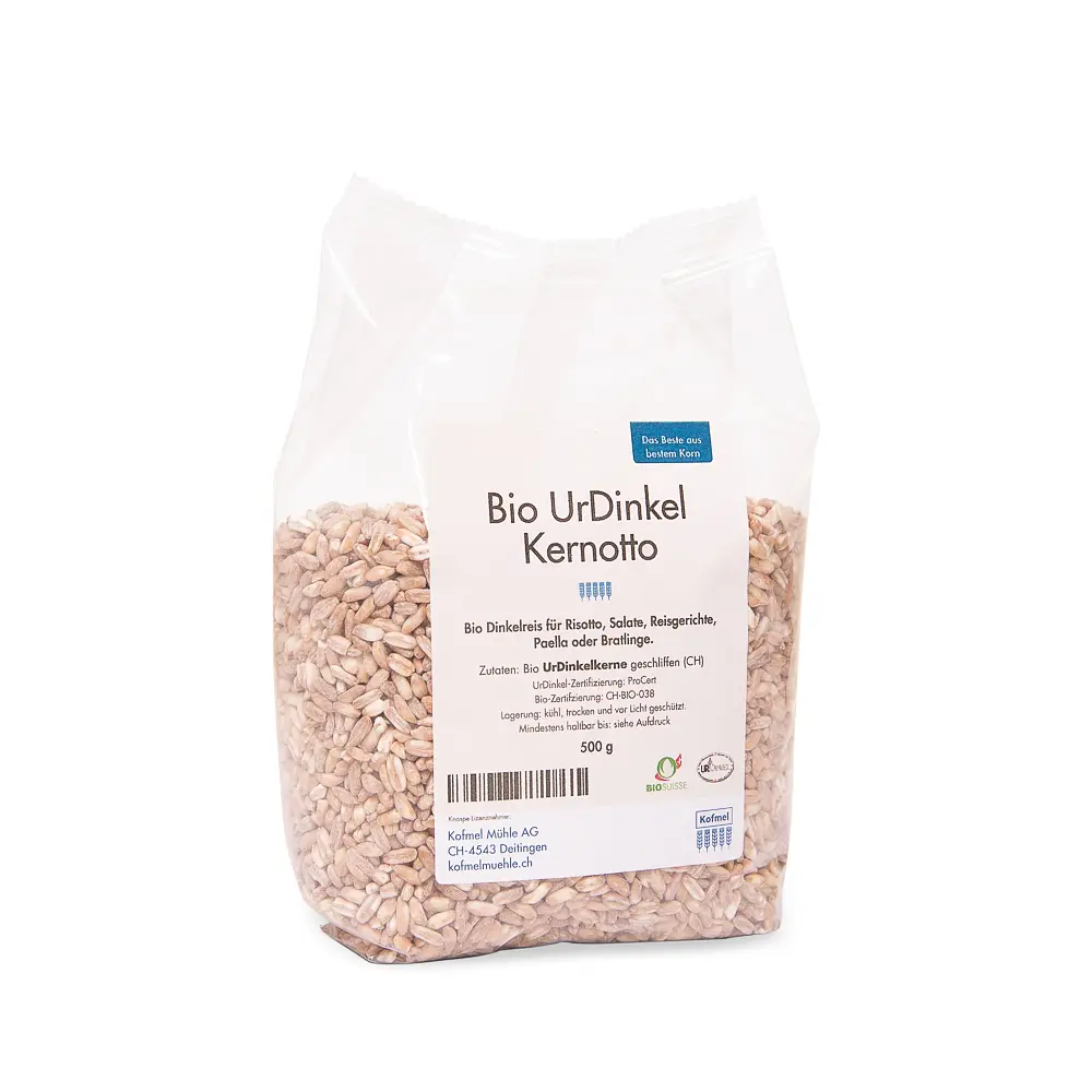 Bio UrDinkel Kernotto im transparenten Schlauchbeutel der Kofmel Mühle – geschälte und polierte Schweizer Dinkelkerne aus biologischem Anbau.